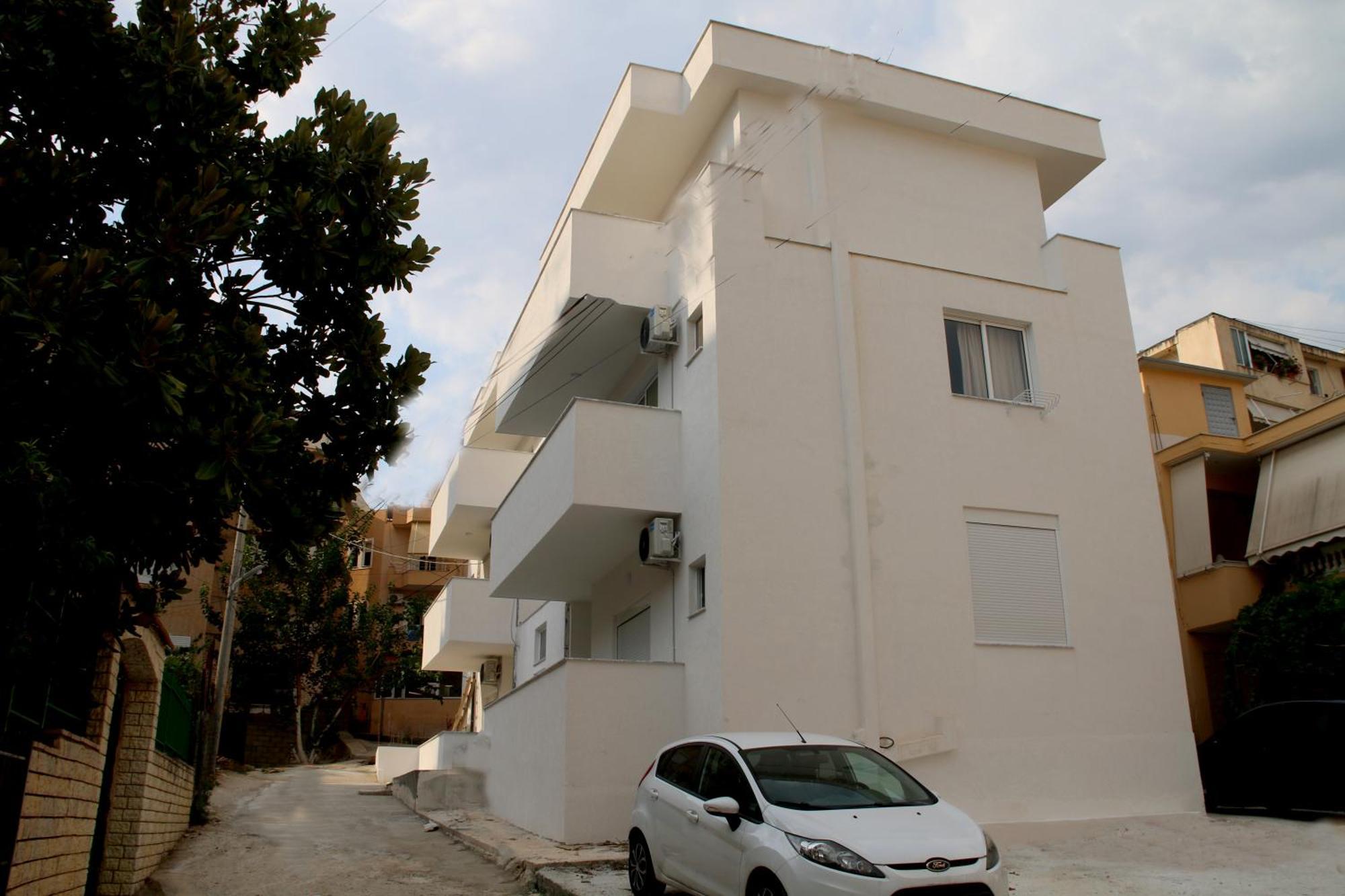 Vila Jovani Sarandë Esterno foto