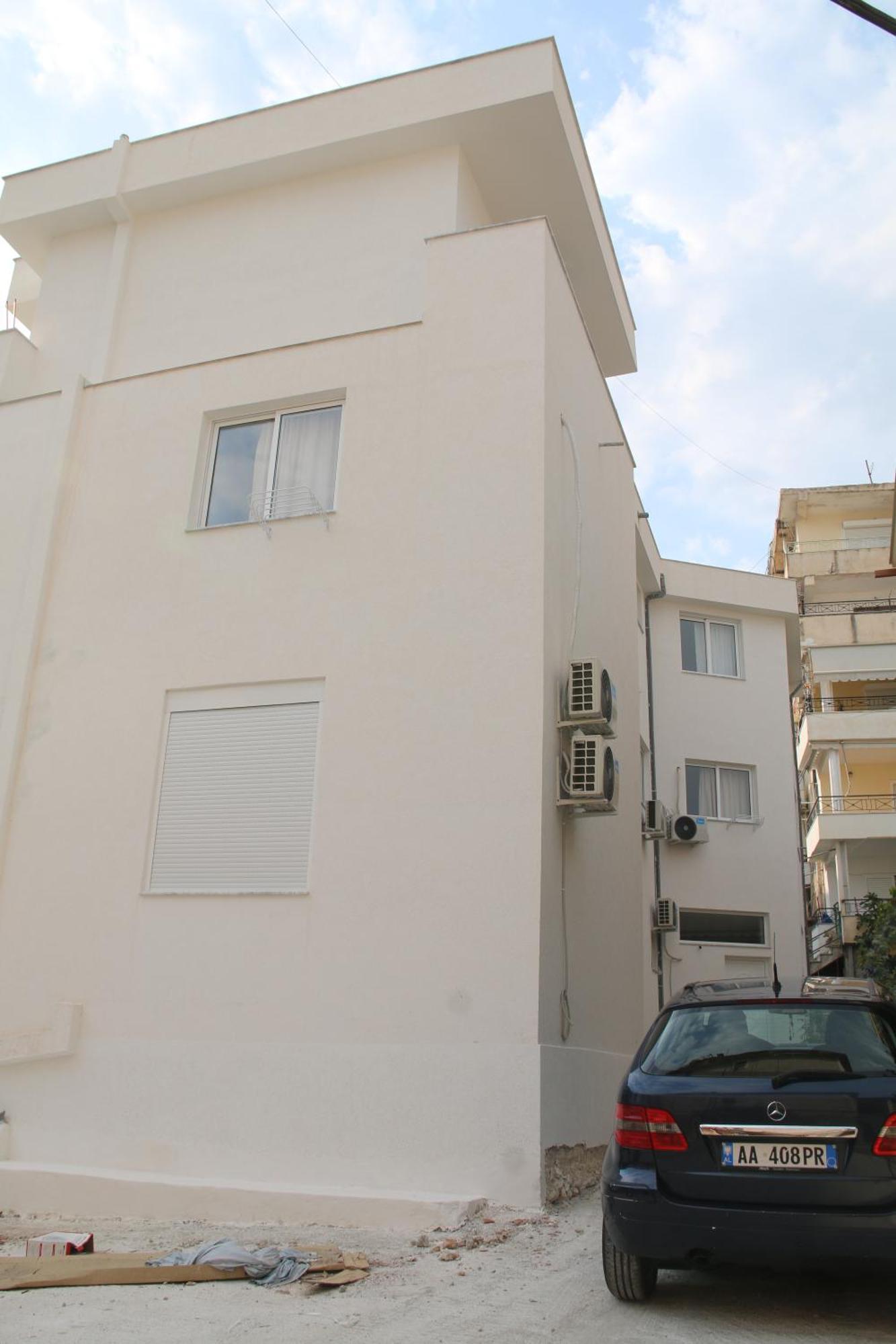 Vila Jovani Sarandë Esterno foto